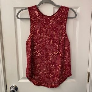 Lululemon tank top